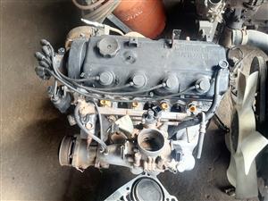 Mitsubishi colt 4g64 complete engine for sale