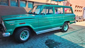 1967 Jeep  Wagoneer V8