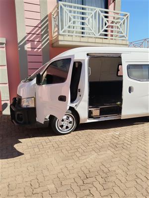 Nissan nv35