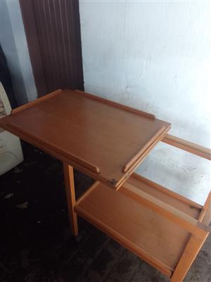 Tea Trolley with Extendable Top