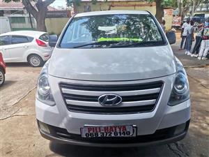 2017 HYUNDAI H1 2.5 CRDI 9 SEATER AUTOMATIC