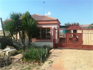 3 bedroom house near Baviaanspoort prison in Mamelodi for sale Price reduced. 