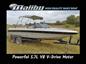 MASSIVE PRICE DROP - MALIBU 21Ft BOW RIDER / WAKE BOAT WITH 5.7L FUEL INJECTION MOTOR
