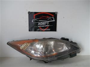 Mazda 3 '09-'13 right headlight