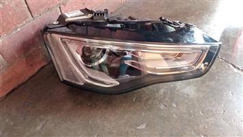 AUDI A5/S5 headlight for sell in good condition nice and clean second hand 