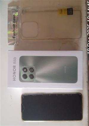 Honor x6b 6 gb ram/128 gb storage/ 50MP camera