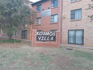 Discover your new home in the well-maintained Summerfield Security Estate in Kosmosdal!