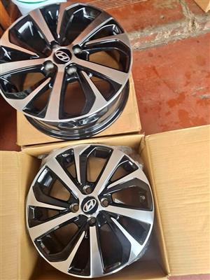 Hyundai i20 Brand new mags size 15 aset