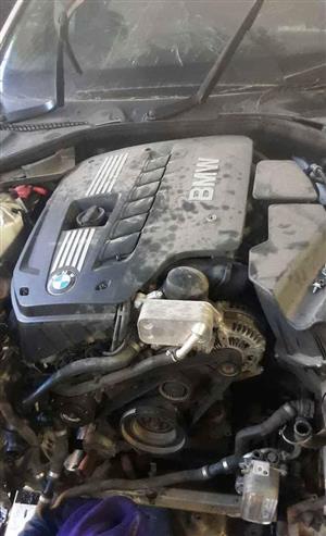 Bmw f10 523i engine