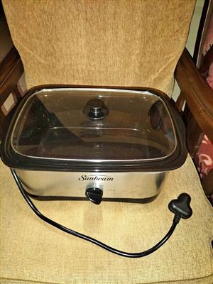 Sunbeam 7.5 litre slow cooker