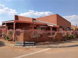 House For Sale in Soshanguve LL