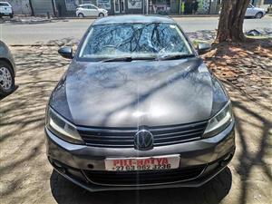 2014 VW POLO 6 1.4 SEDAN MANUAL
