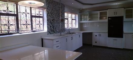 House Rental Monthly in La Mercy