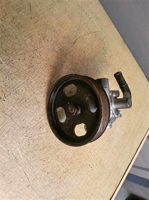 HYUNDAI SANTA FE OR KIA SORENTO POWER STEERING PUMP FORSALE
