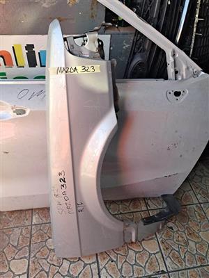 Mazda 323 fender