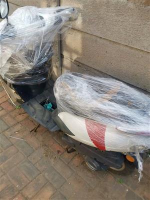 GoMoto Scooter 125cc