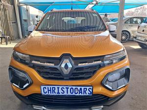 2022 modal Renault Kwid Climber hatchback automatic Transmission petrol 1.0 engine Capacity mileage