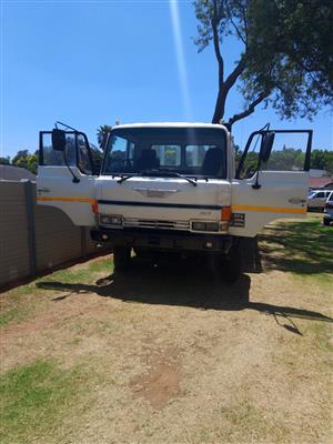 Hino FF Ranger truck 
