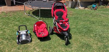 Chicco Active 3 Travel System for sale  Benoni