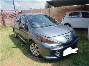 Peugeot 207 1.6 2007  