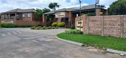 Apartment Rental Monthly in Sonneveld & Ext