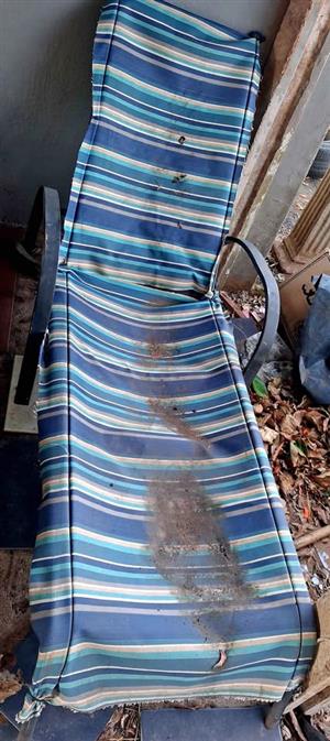 Lounger sun