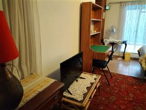 Eenmanswoonstel te huur in Pretoria (Queenswood)