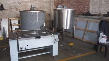 OIL JACKETED POTS,TANKS,TILTING PANS,MIXERS,HOMOGENIZERS FOR SALE