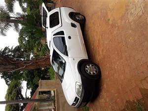 I am selling canopy for corsa utility bakkie. Very good condition. 