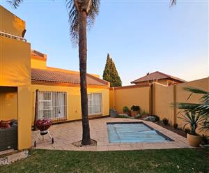 Lovely Spacious 3-Bedroom Cluster in Secure Boomed Area