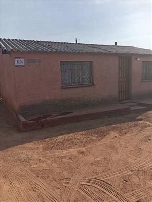 2 Bedroom House in Mabopane
