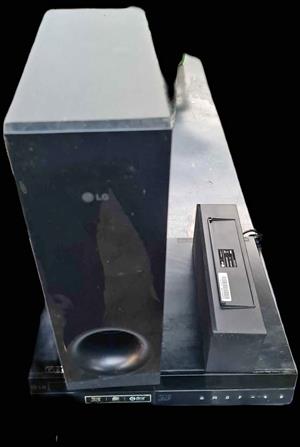 LG & YAMAHA SURROUND SOUND SYSTEM