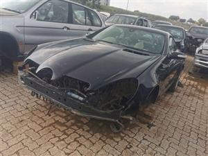 Mercedes Benz slk stripping
