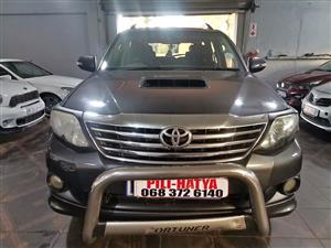 2013 TOYOTA FORTUNER 3.0D4D MANUAL