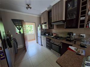 Apartment For Sale in Moregloed