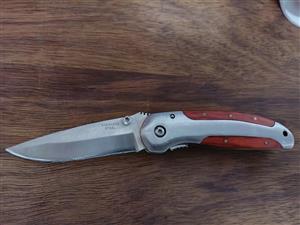 Custom well made knife