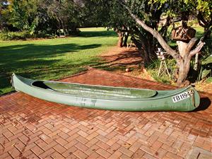 Canoe 4.2m