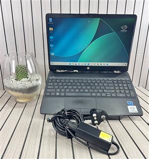Celeron(R) Hewlett Packard Laptop