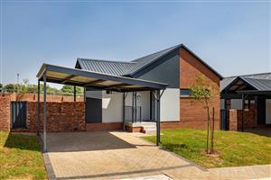 Townhouse For Sale in North Riding