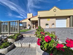 3 Bedroom Home For Sale in Secure Complex in Seemeeu Park