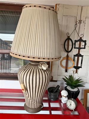 Vintage Ceramic stripe table lamp