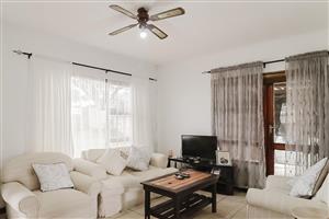 House For Sale in Sherwood