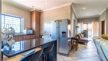 Lovely, Neat 2-Bedroom Flat in Secluded Edenvale Complex - Luxury Auction