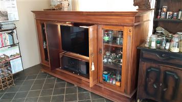Large Wooden Mohagony Cabinet (TV / Display)