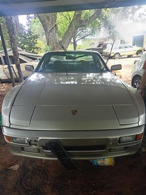 Porsche 944 - For Sale