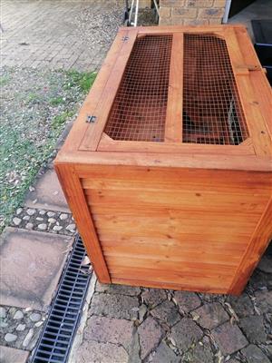Rabbit cage Like new used for a short time