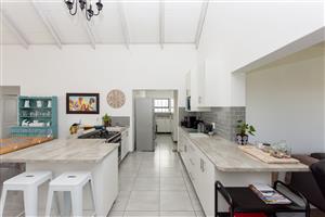 Modern Home with Double Garage and Spacious Living Areas