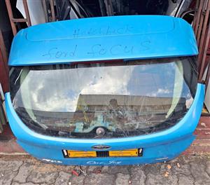 Ford Focus hatchback tailgate