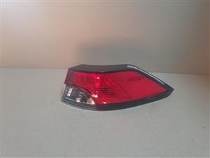 2022-2024 TOYOTA COROLLA CROSS RIGHT SIDE TAILLIGHT FOR SALE
