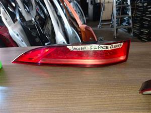 JAGUAR F PACE LEFT BACK BUMPER REFLECTOR